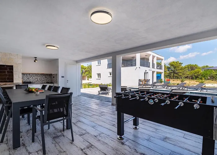 بيت للعطل Jani *